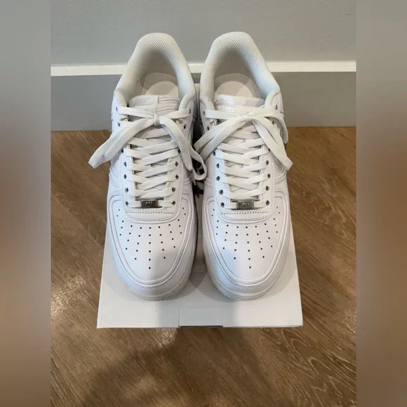 Nike x John Elliott Air Force 1 - Picture 4 of 7